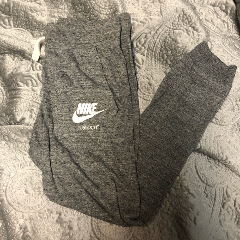 Nike Heather Grey Joggers size small